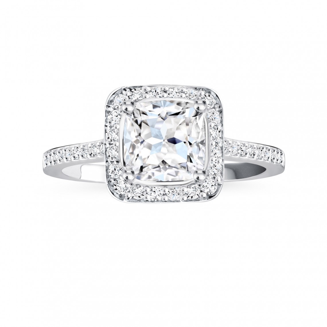 Birks Amorique® Pavé Diamond Engagement Ring Image